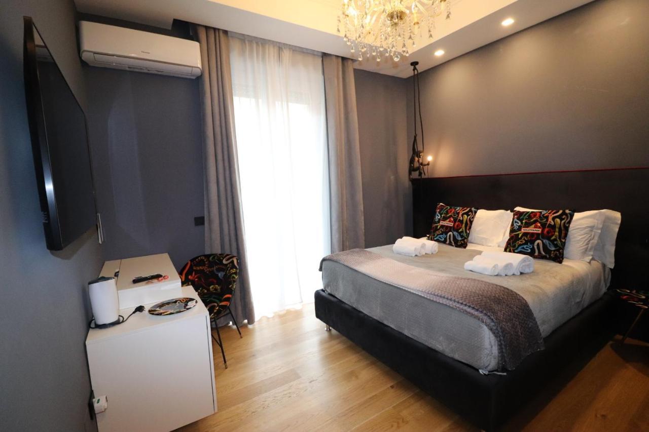 Aron Only Suites Bed And Breakfast Pescara Zewnętrze zdjęcie